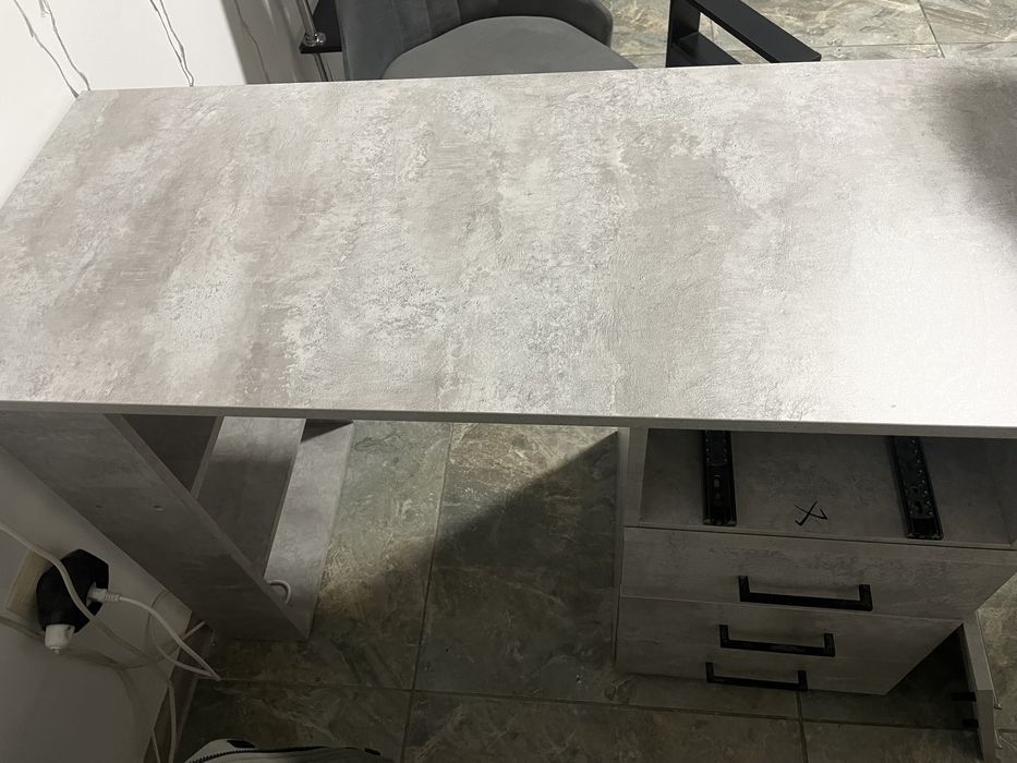 Стол для маникюра