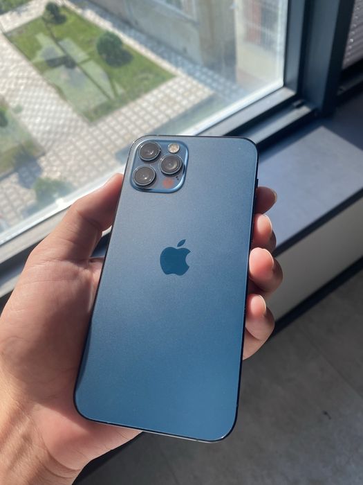 Iphone 12 pro blue
