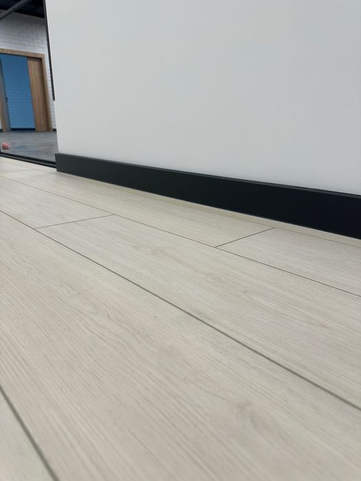 Немецкие плинтусы Dollken