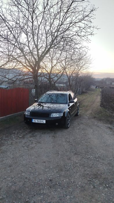 Vând Audi a4 b6 ,perfect funcțional