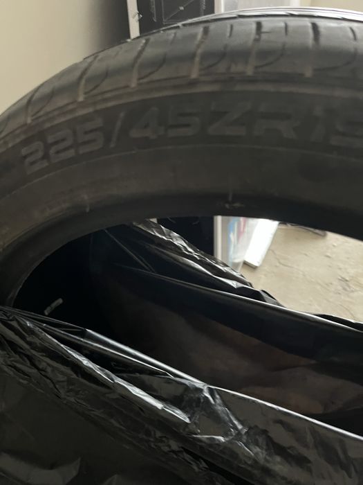 шины 225 -45-R19