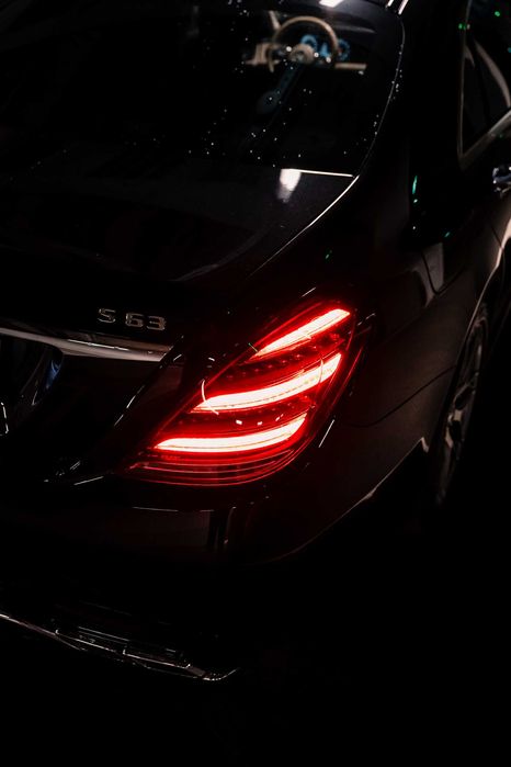Mercedes-Benz S63 AMG Carbon 4.0 V8 BiTurbo 613CP