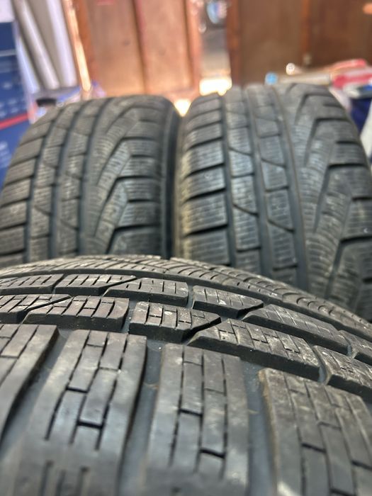 Зимни гуми Pirelli Sottozero 225/50-17