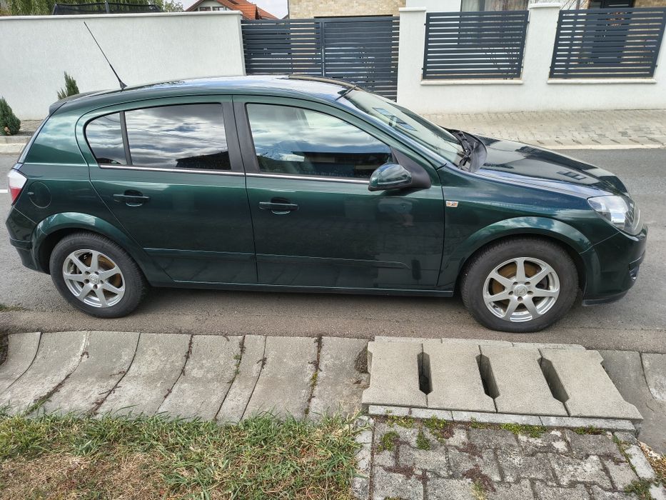 Opel Astra H 1.7cdti Cosmo