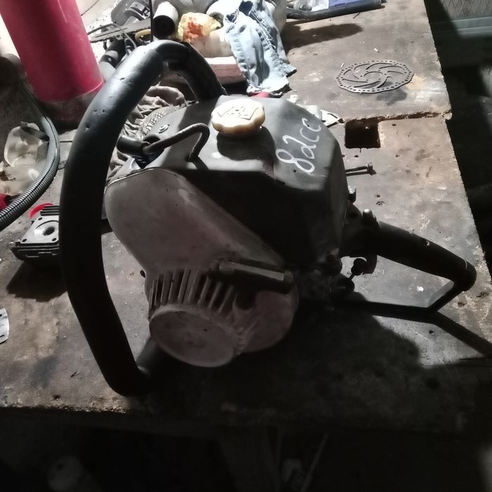 Бензопила зверь 82 куба!!!