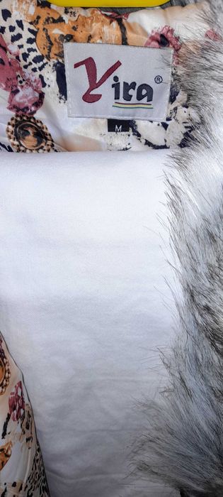 Нови  ботуши черни и прекрасен елек