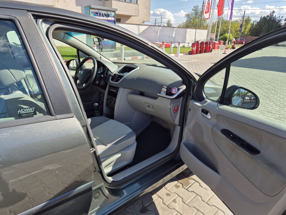 Masina la pret mic  !