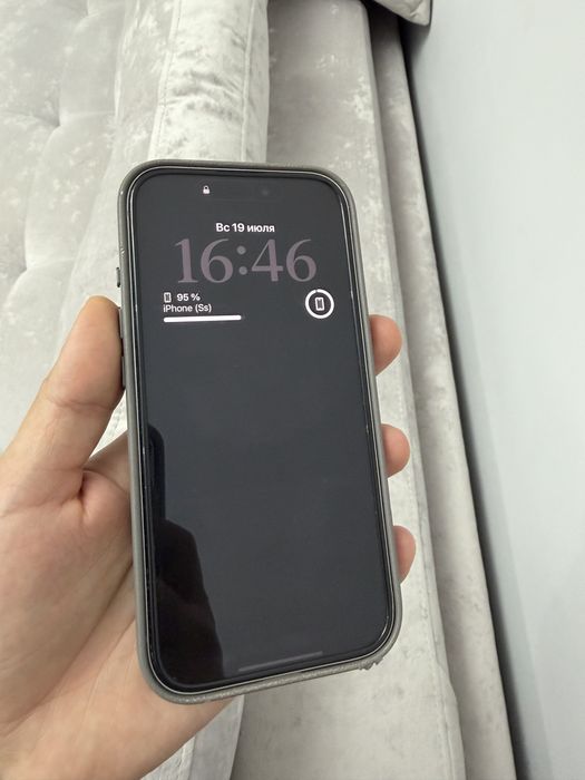Продаю iPhone 17 pro