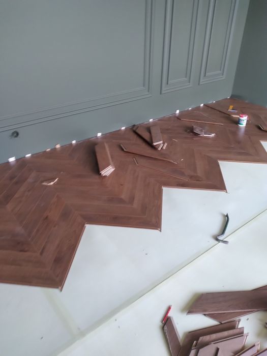 Nalivnoy pol quyamiz relin yopishtiramiz Tarket teramiz Mdf puluntuz