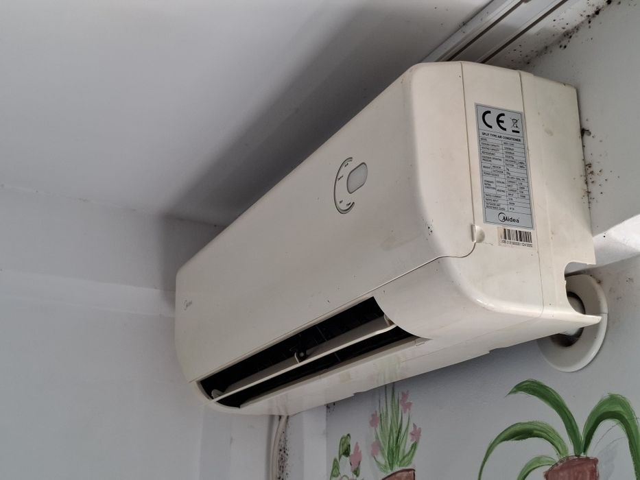 Konditsioner midea sotiladi, holati yaxshi