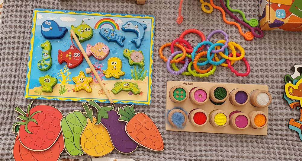 Детские развивающие игрушки