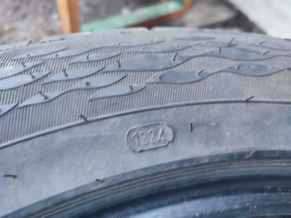 Продам резину 255/55/18