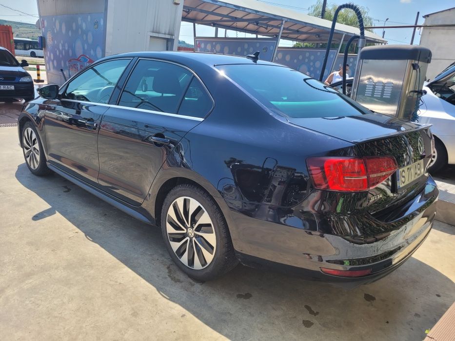 VOLKSWAGEN Jetta 2014 — imagine 3