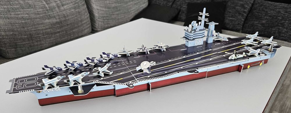 Puzzle 3D Portavion Nimitz de 70 de piese 77 x 18 x 20 cm