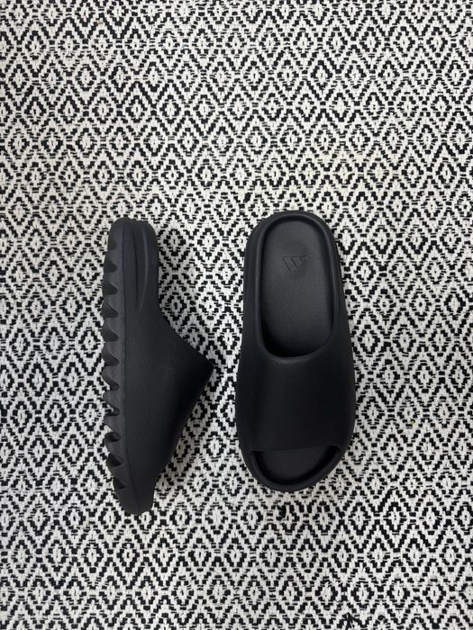 Yeezy Slide Black