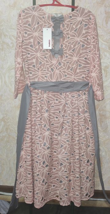 Продам новое турецкое платье размер 48