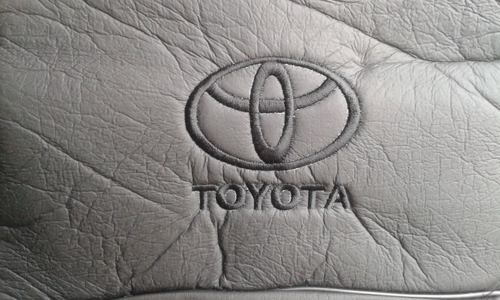 чехлы из кожвинила!