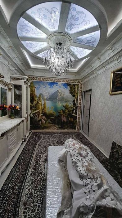 Продаётся 2х ком квартира  58м2  3этаж из 9. Ибн Сино 1 Поликлиника 40
