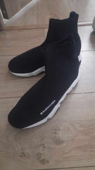 Кроссовки balenciaga новые