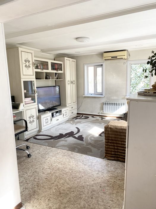 Продам дом район стадиона Спартак