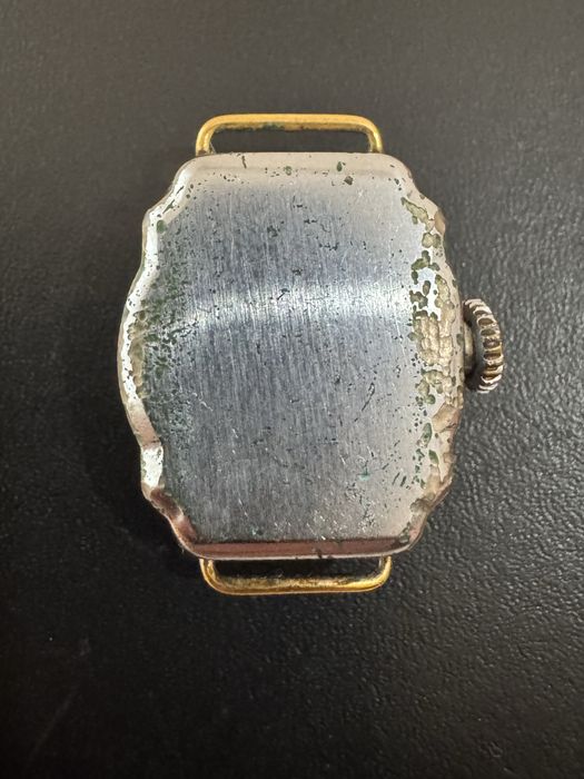 Механичен часовник Заря