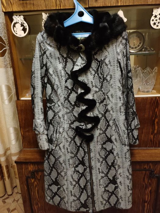 Дублёнка, размер М.