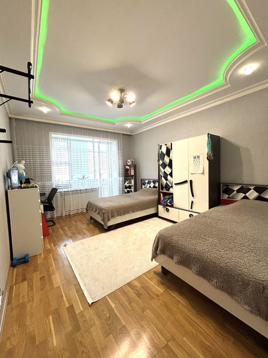 3х ком квартира район Мегастрой