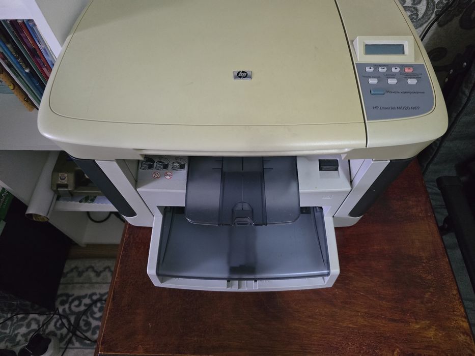 принтер HP LaserJet