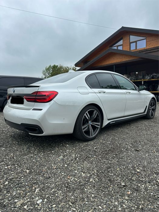 Spate complet BMW Seria 7 G11 G12 M : Bara spate / Stopuri / Haion