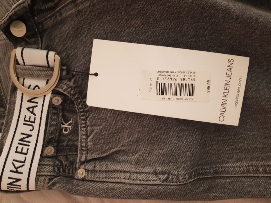 Blugi drepți CK dama