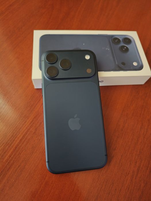 iPhone 17 pro max 512gb esim