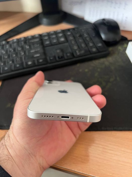 iPhone 12 White 64GB