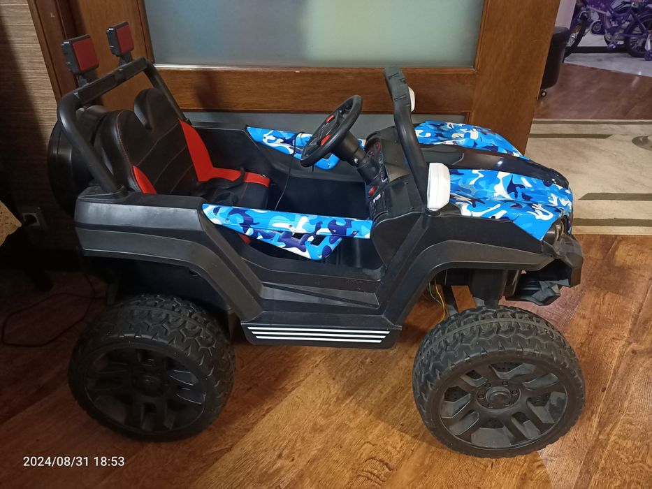 Машина электрическая