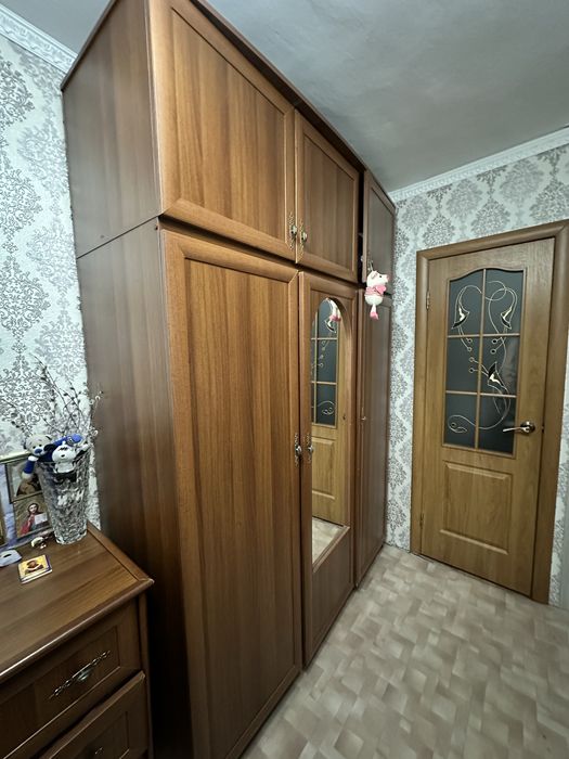 Продам Шкаф и комод