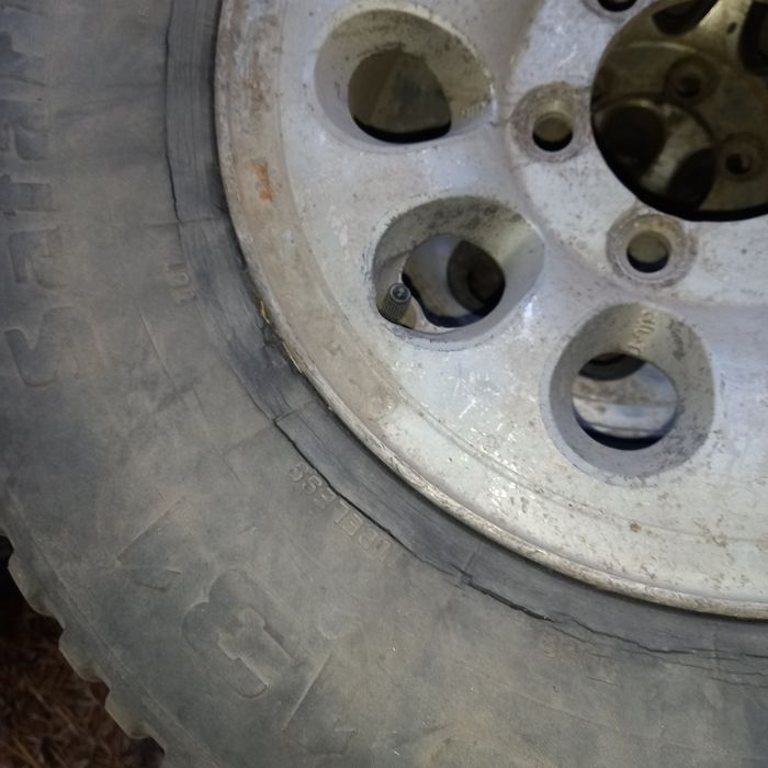 Диски с резиной комплек