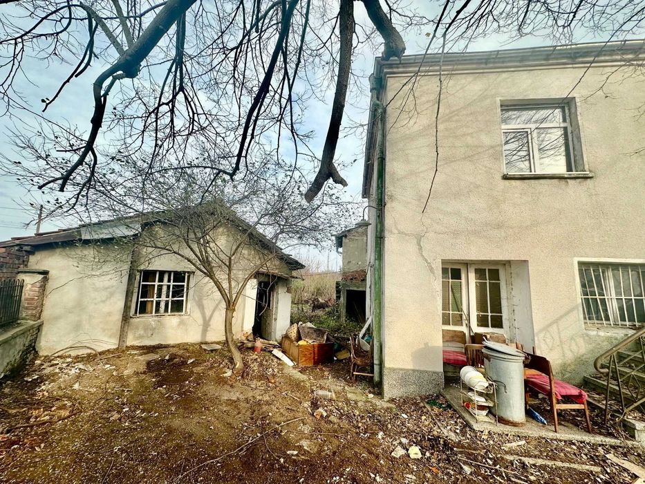 Продава се Къща в с. Черни връх, Област Бургас - 175 кв.м за 463 €/кв.м - Снимка #1