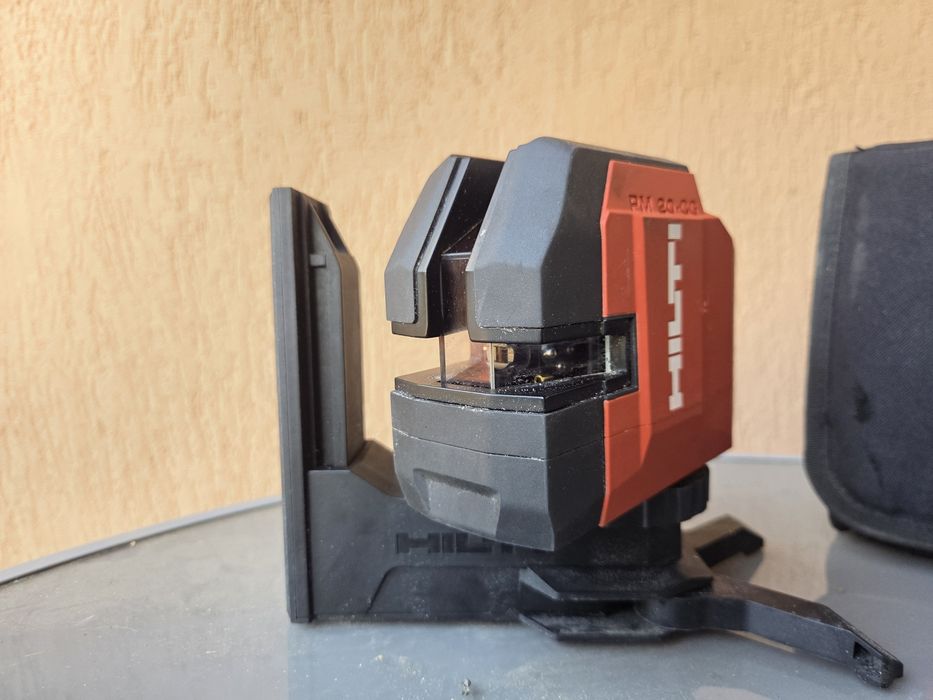 Nivela laser Hilti PM 20 CG cu linii verzi