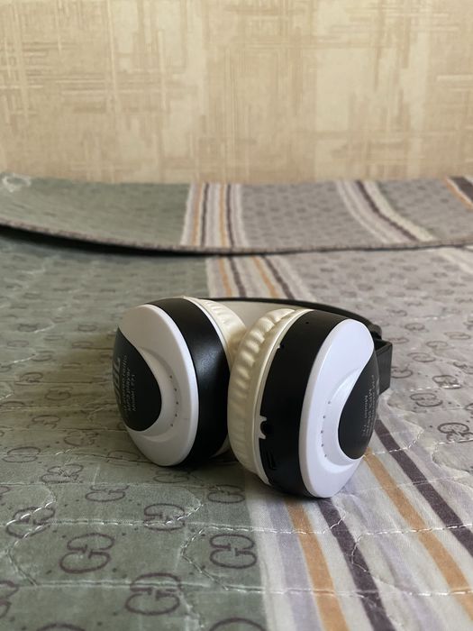 Наушники JBL MP3 player