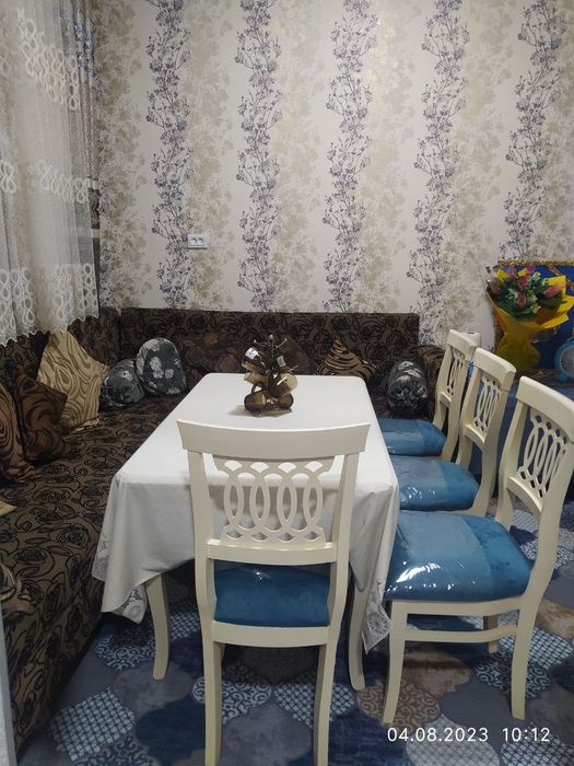 Uy Sotiladi Karmana kadast ko'cha Rayponi pavarotida... Remont bogan