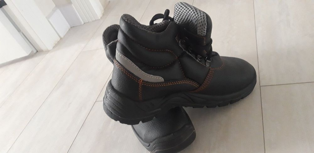 спец обув новый сатылады