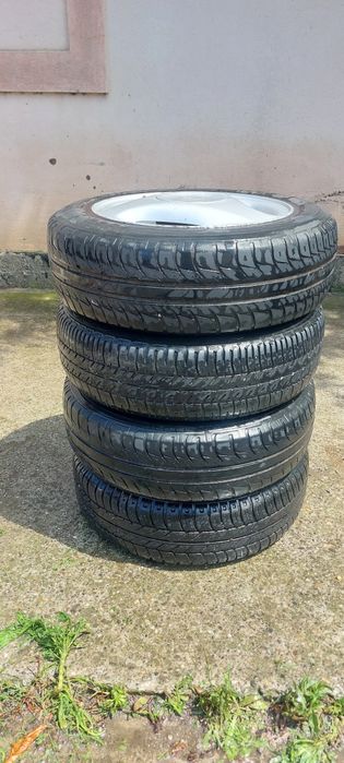 Vând jante de aluminium pe 14