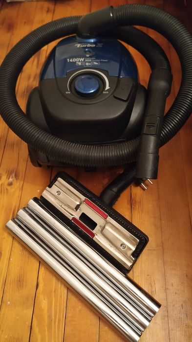 Прахосмукачка LG V-CP743RD