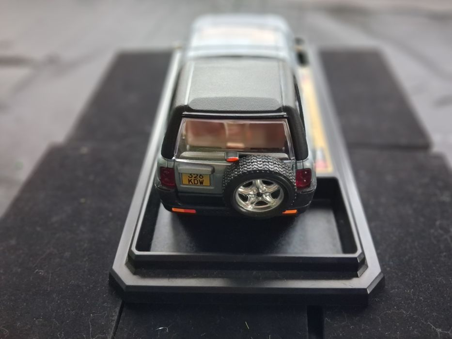Land Rover Freelander   1:24