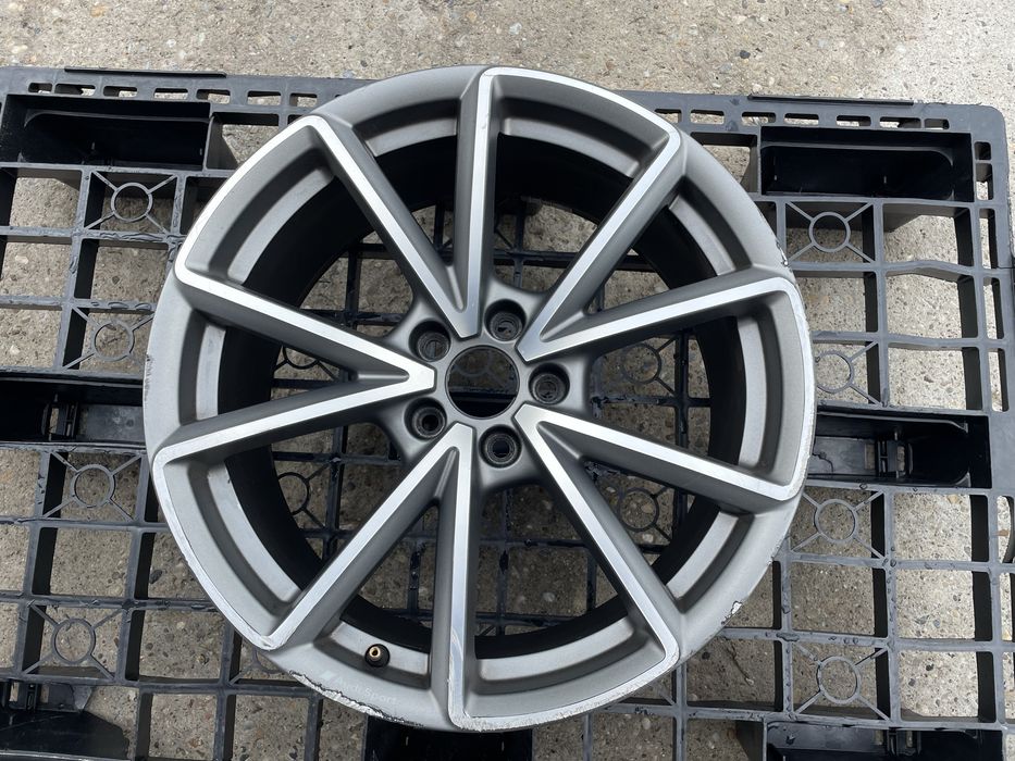 Janta Audi A4 S4 B9, R19 8W0601025EA si R18 8W0601025EB