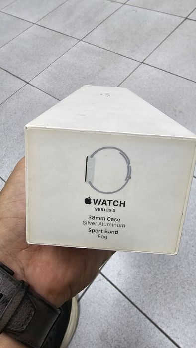 Apple Watch 3 серия 38 мм заблокирован