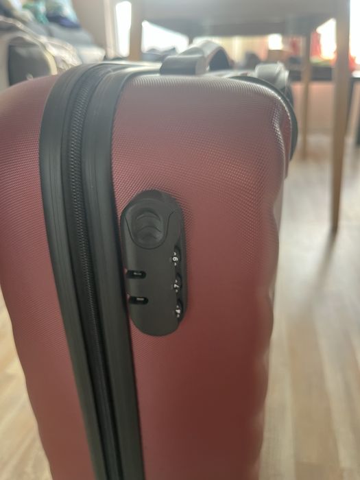 Куфар за ръчен багаж