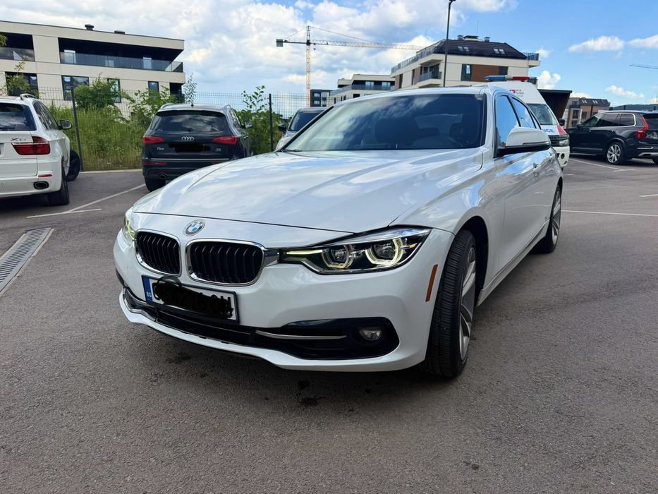 BMW 330ix - 2018 - €14200