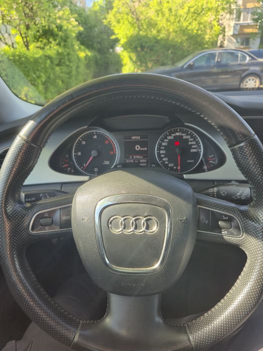 AUDI A4 Avant 2010 — imagine 4