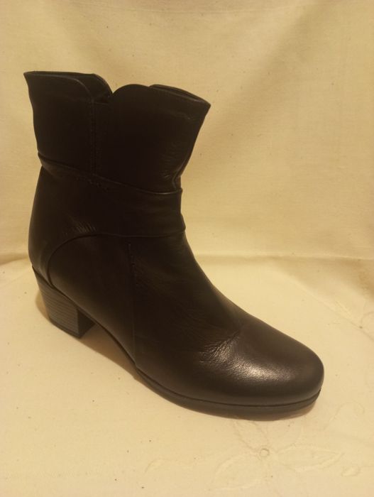 Ghete din piele naturala 37