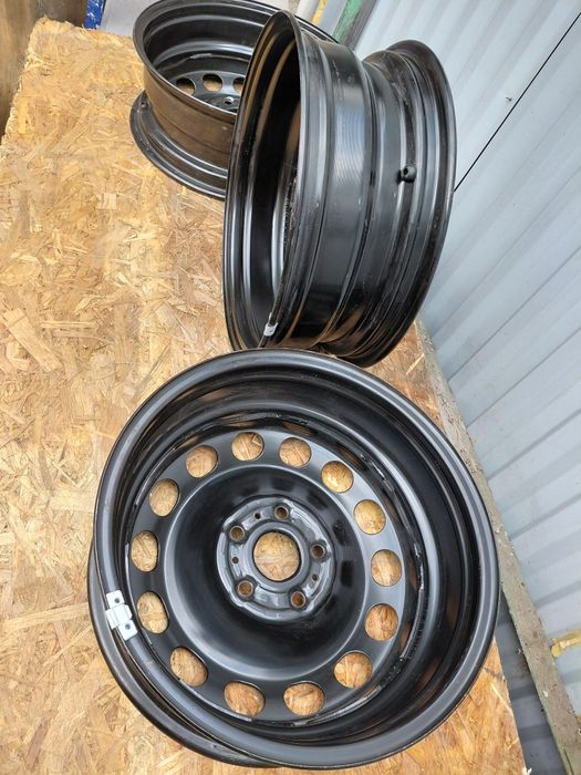 Продам диски  металлические.